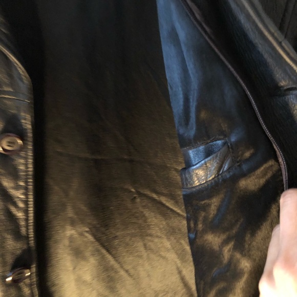 Men’s Leather Jacket perfect for any occasion. - Picture 2 of 7